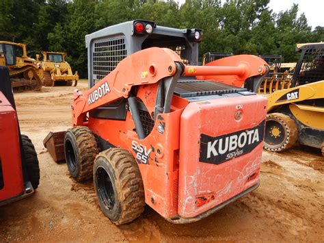 skid steer loader with wheel